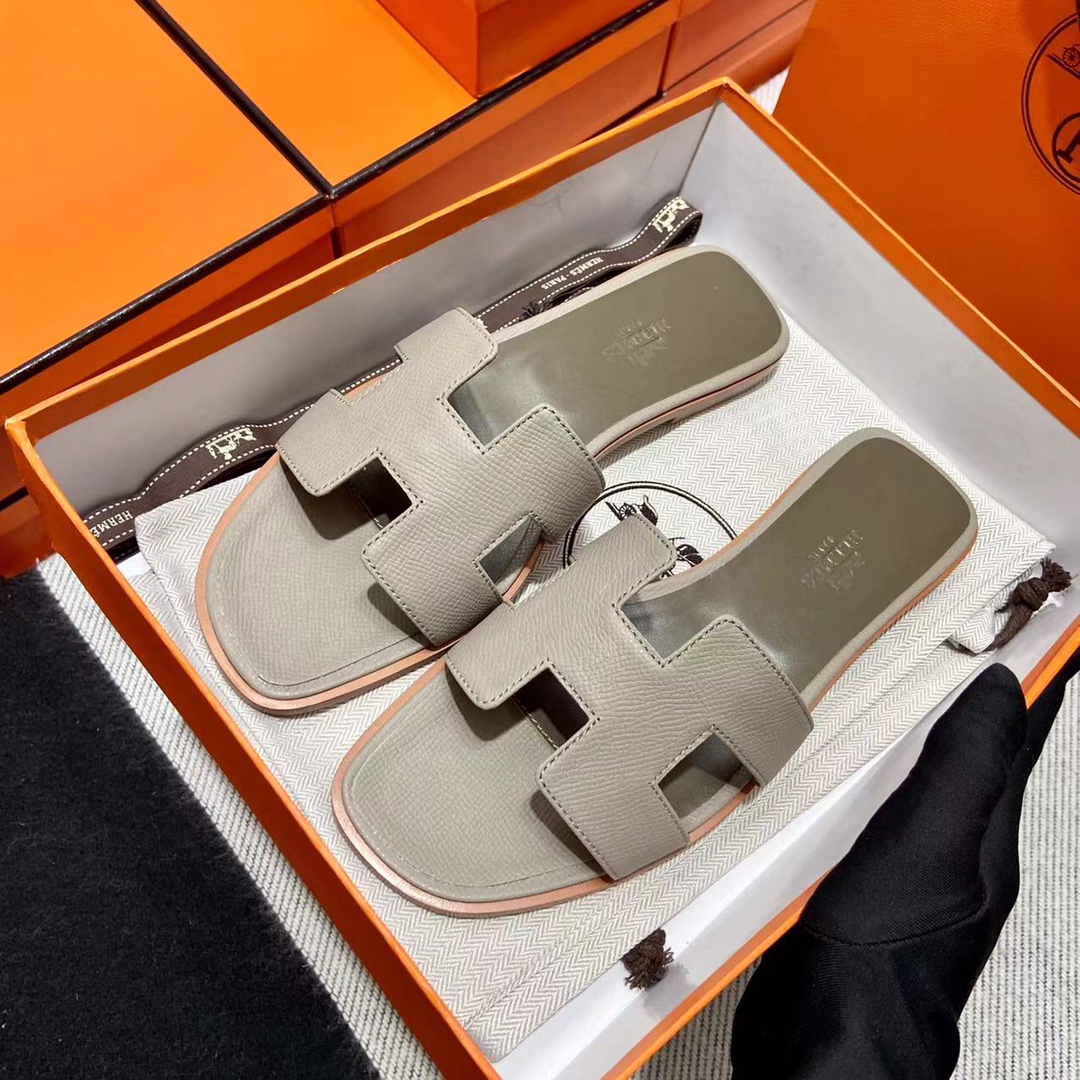 에르메스 올수공 오란 슬리퍼 샌들 앱송 122